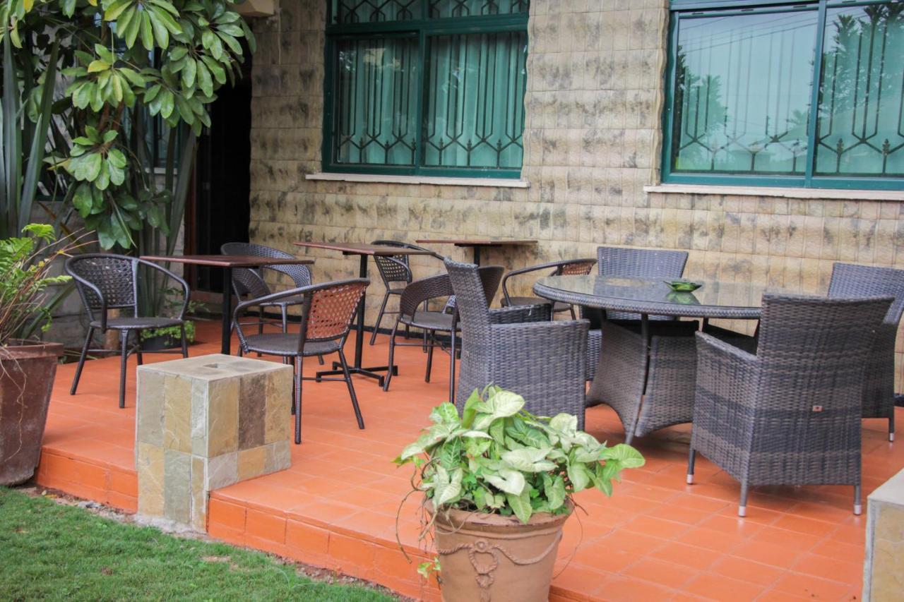 Karen Inn & Suites Nairobi Extérieur photo